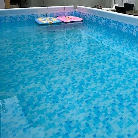Pensiune Vila Dona Cu Piscina