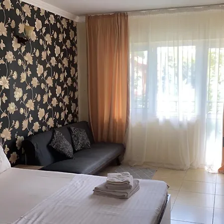 Pensiune Vila Dona Cu Piscina Eforie Nord