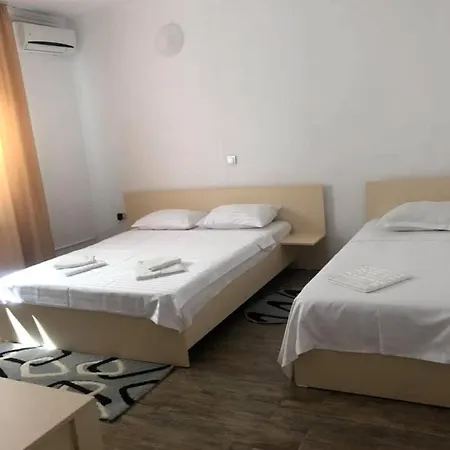 Pensiune Vila Dona Cu Piscina Eforie Nord